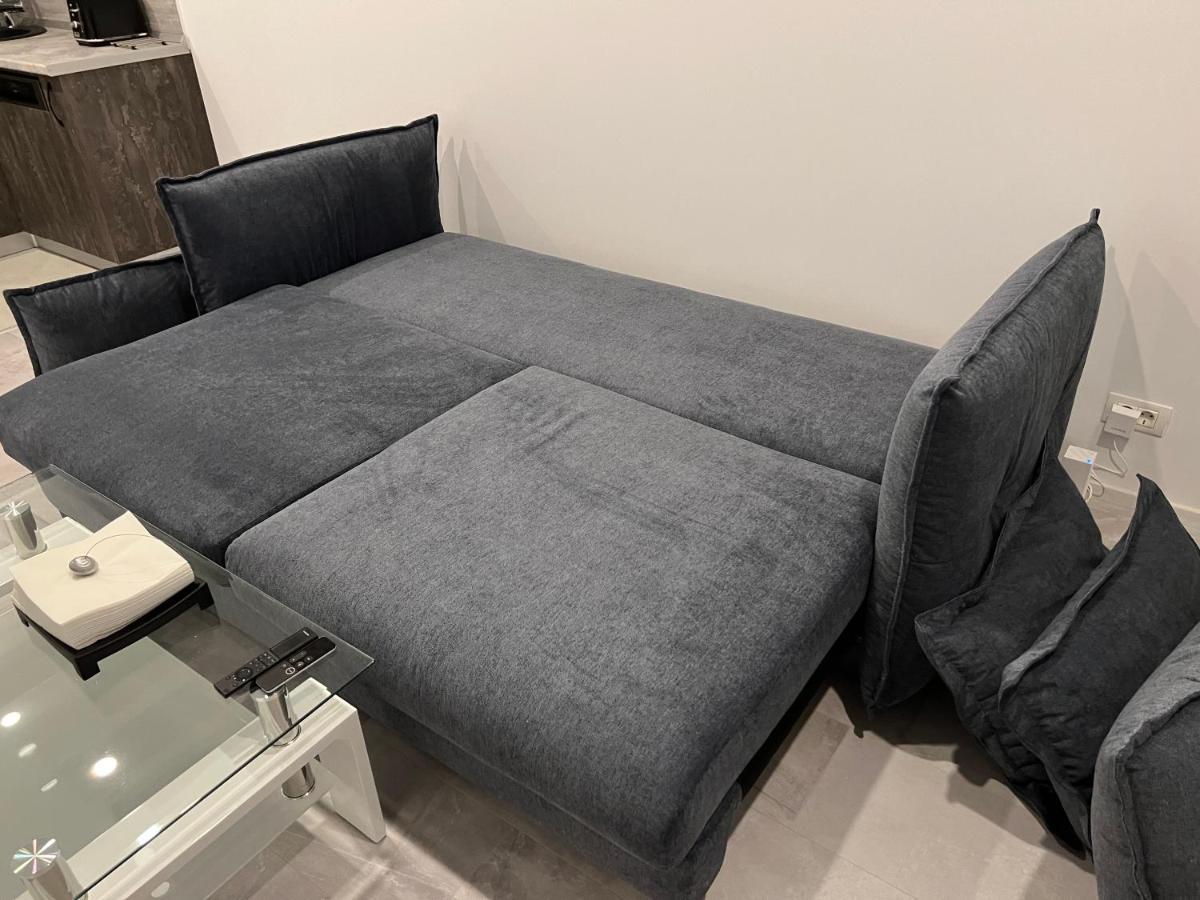 Fancy Penthouse Studio With Lakeview W10 Bucharest Luaran gambar