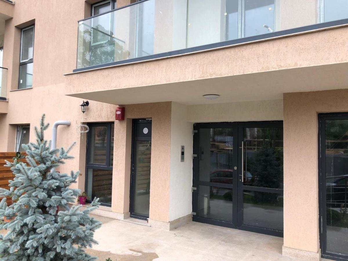 Fancy Penthouse Studio With Lakeview W10 Bucharest Luaran gambar