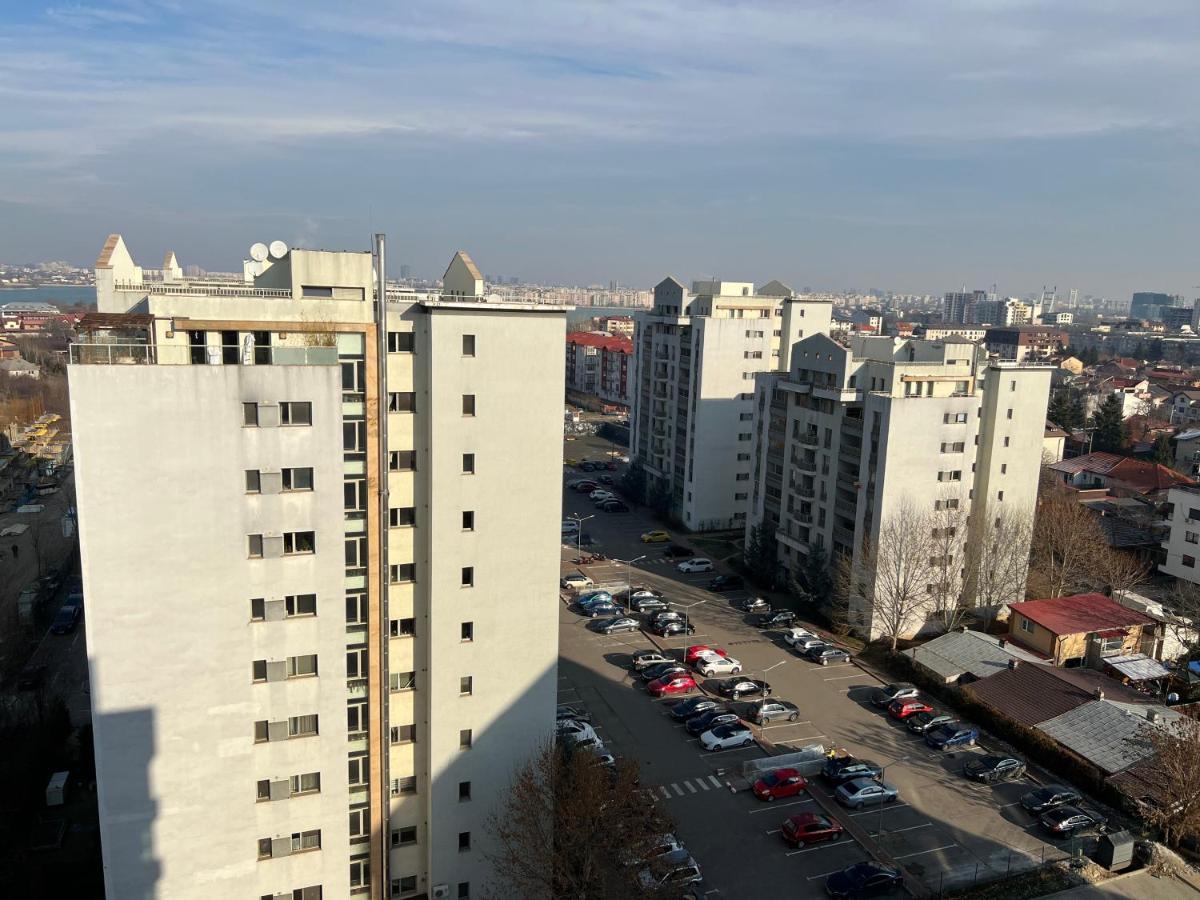 Fancy Penthouse Studio With Lakeview W10 Bucharest Luaran gambar
